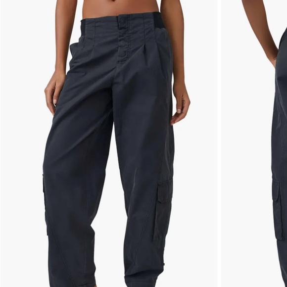 Mesmerize Me Pants -
COLOR- BLOSSOM
NWOT
FP Movement - Picture 8 of 9